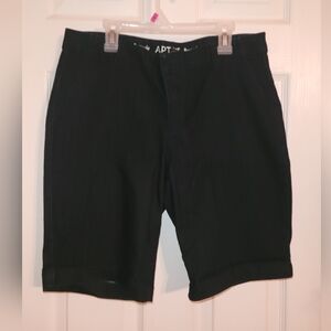 APT. 9 Bermuda Dark Wash Blue Jean Shorts Size 10